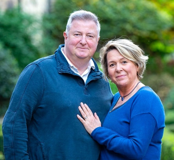 Bí quyết giữ lửa hôn nhân "ngược đời" của vợ chồng U60: Ở riêng 2 nhà, mỗi năm chỉ ngủ chung 2 đêm 2 Bi quyet giu lua hon nhan nguoc doi cua vo