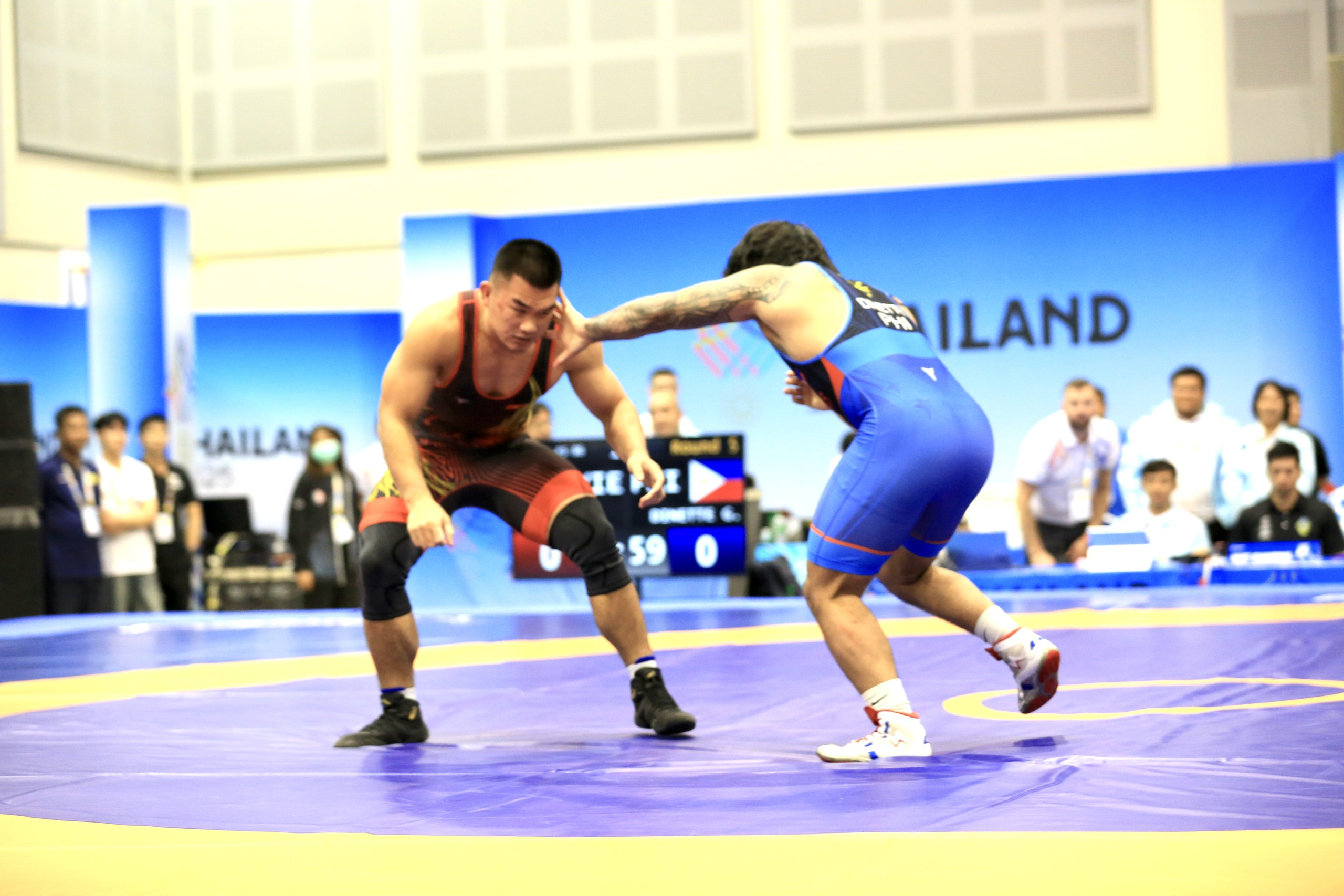 Bị rách cơ chỉ mới 6 giây, đô vật Việt Nam tiếc nuối 'phí mất 2 năm'- Ảnh 1.