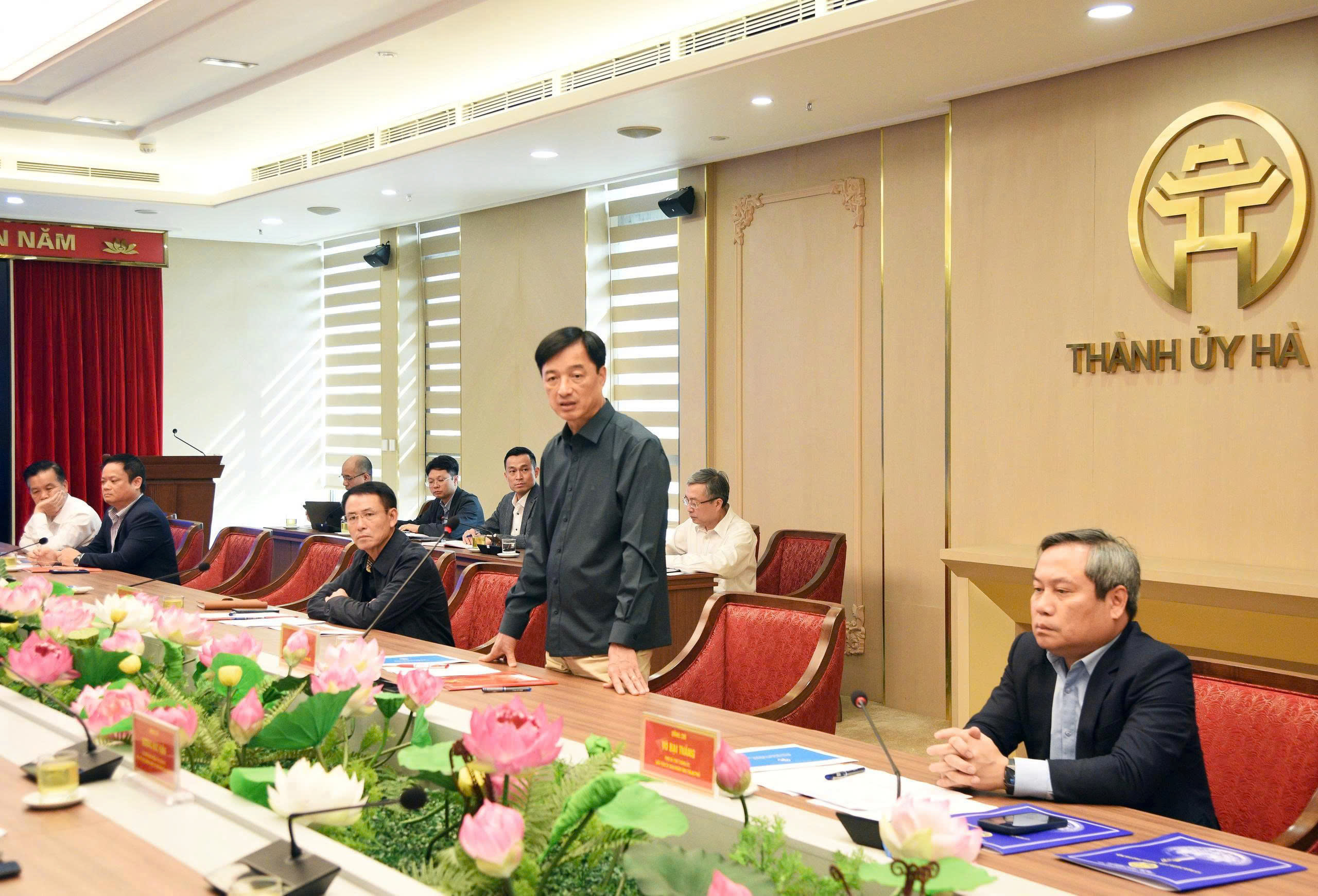 Bí thư Hà Nội họp gỡ vướng cho dự án đường vành đai 2,5 bị chậm tiến độ nhiều năm 1 vành đai - Ảnh 1.