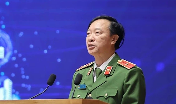 Bộ Công an đề xuất đưa VNeID thành 'siêu nền tảng' - Ảnh 1.