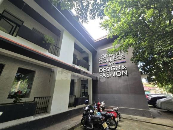 bằng đại học nước ngoài không được công nhận 0 bằng đại học nước ngoài nhưng không được công nhận, Trường Cao đẳng nghề Thiết kế thời trang London