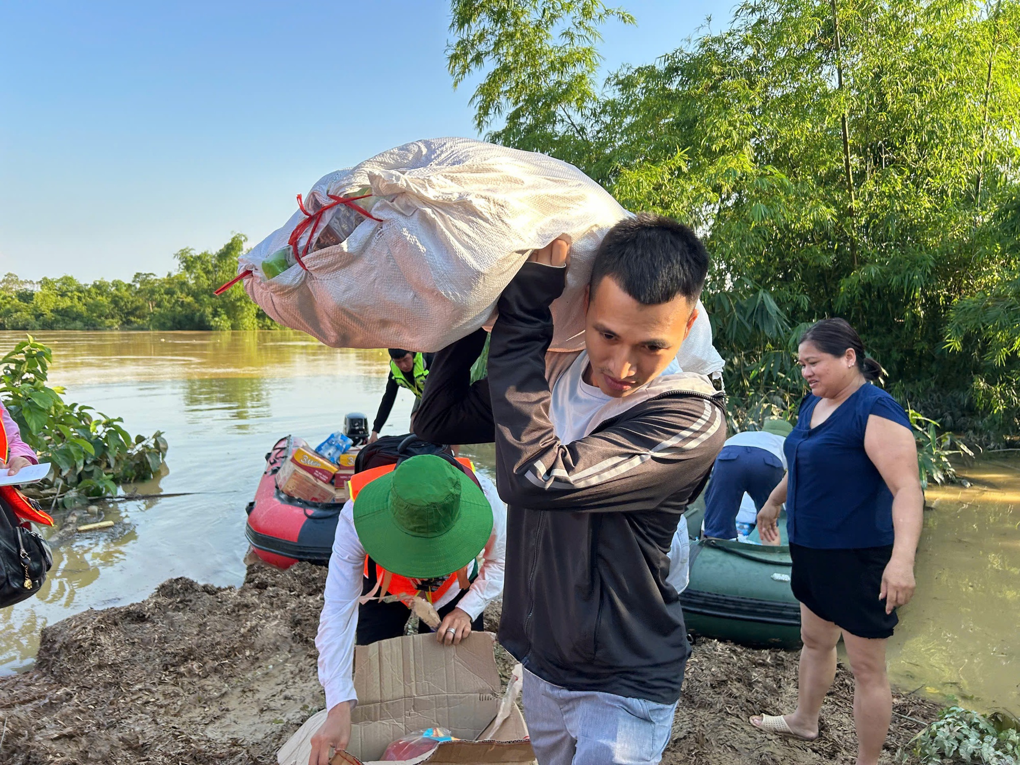 Bộ Nội vụ đề xuất quỹ từ thiện không được cho vay, góp vốn đầu tư- Ảnh 1.