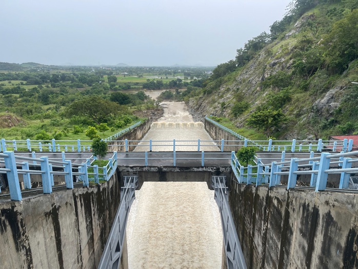 - Ảnh 1. - Ảnh 1.