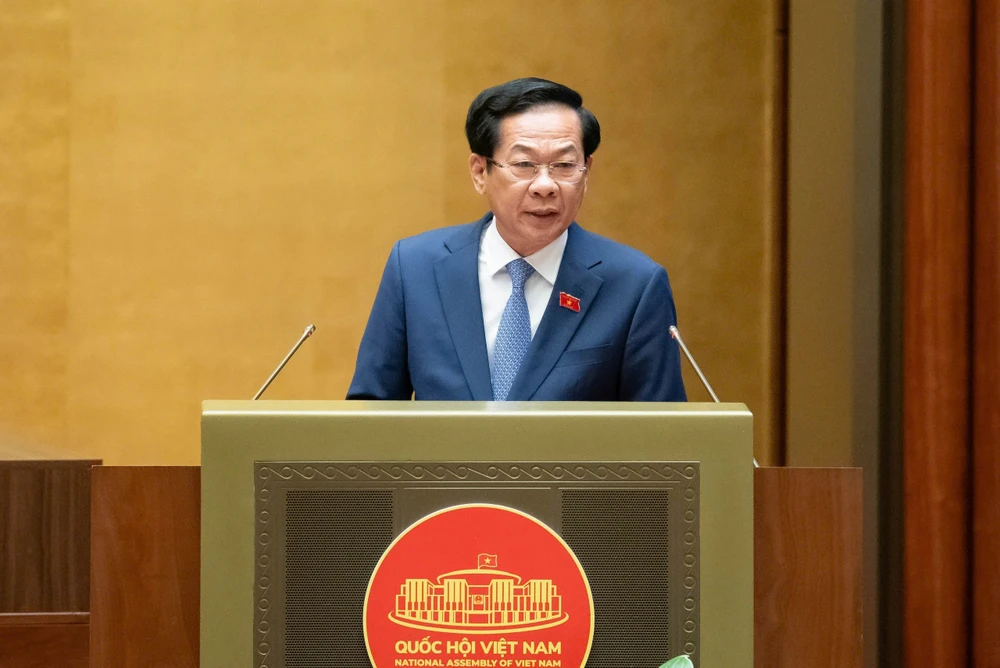 Bộ trưởng Bộ Nội vụ Đỗ Thanh Bình. Ảnh: QH Bộ trưởng Bộ Nội vụ thông tin về thời điểm đề xuất 5 bảng lương mới và 9 chế độ phụ cấp