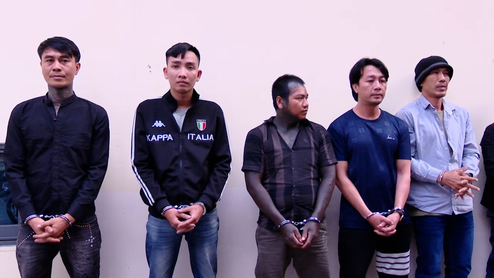 Bóc trần thủ đoạn của trùm đòi nợ thuê Phong Lê - 1