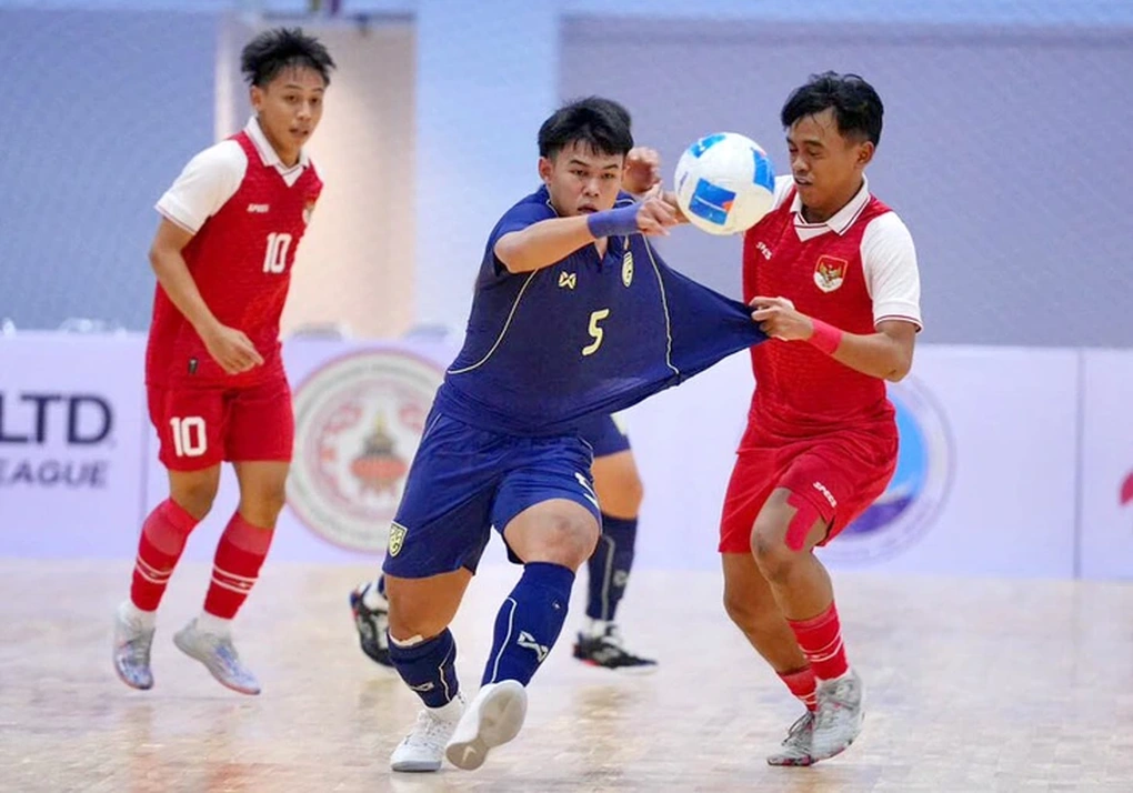 Bóng đá Thái Lan lại rơi chức vô địch ở sân nhà, bị chỉ trích gay gắt - 1