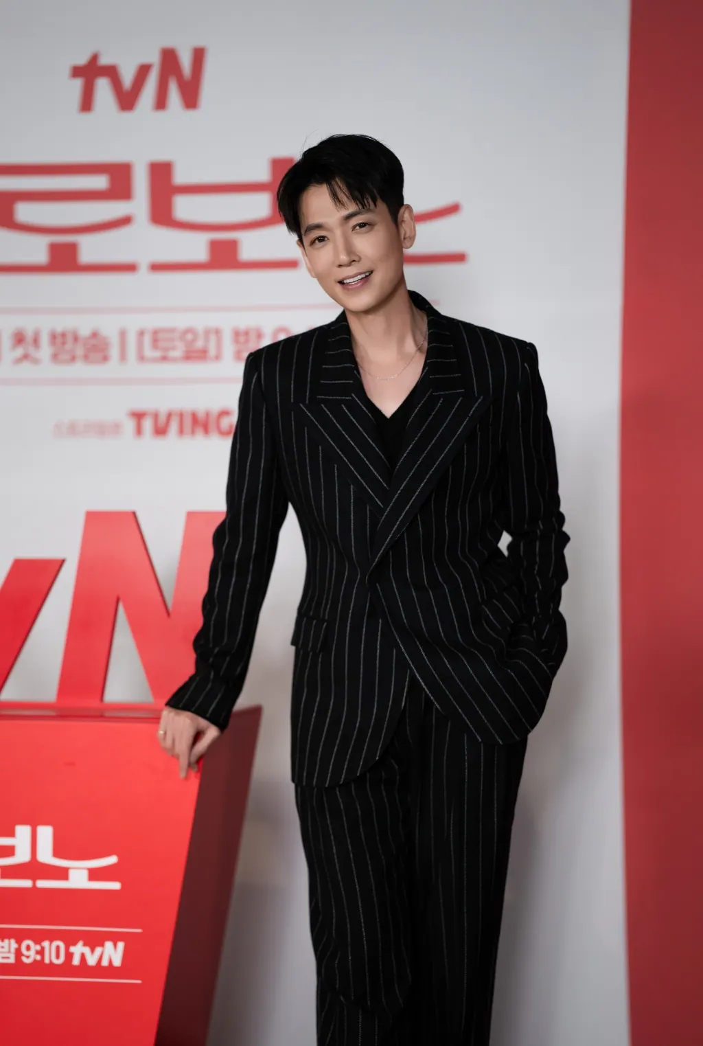 Bỗng tuyên bố sốc về đám cưới với “thiên kim” Sooyoung (SNSD), tài tử Jung Kyung Ho tỏ thái độ này là ý gì đây?- Ảnh 1.