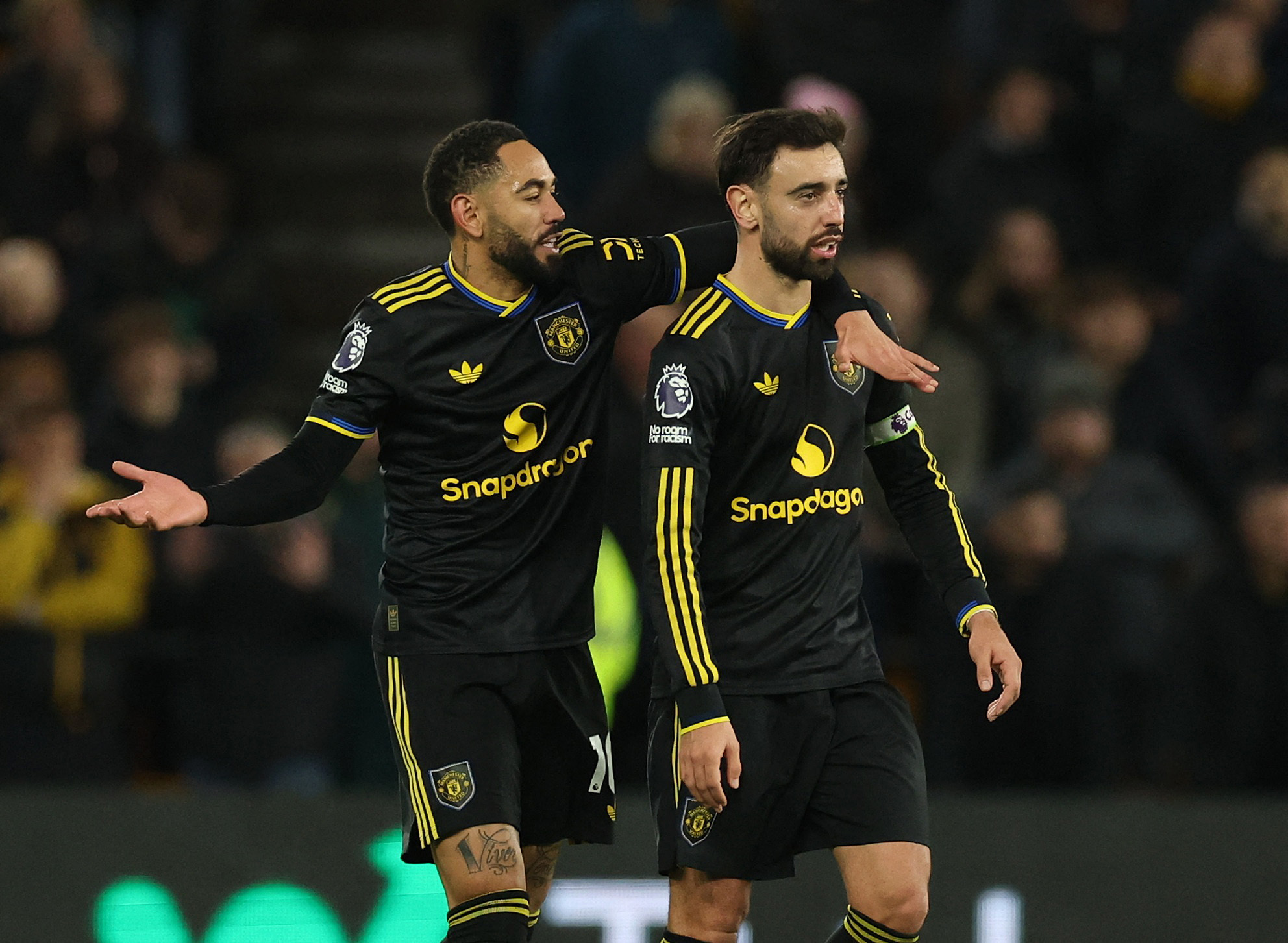 Bruno Fernandes rực sáng, Man United thắng tưng bừng Wolves 1 Man United - Ảnh 1.