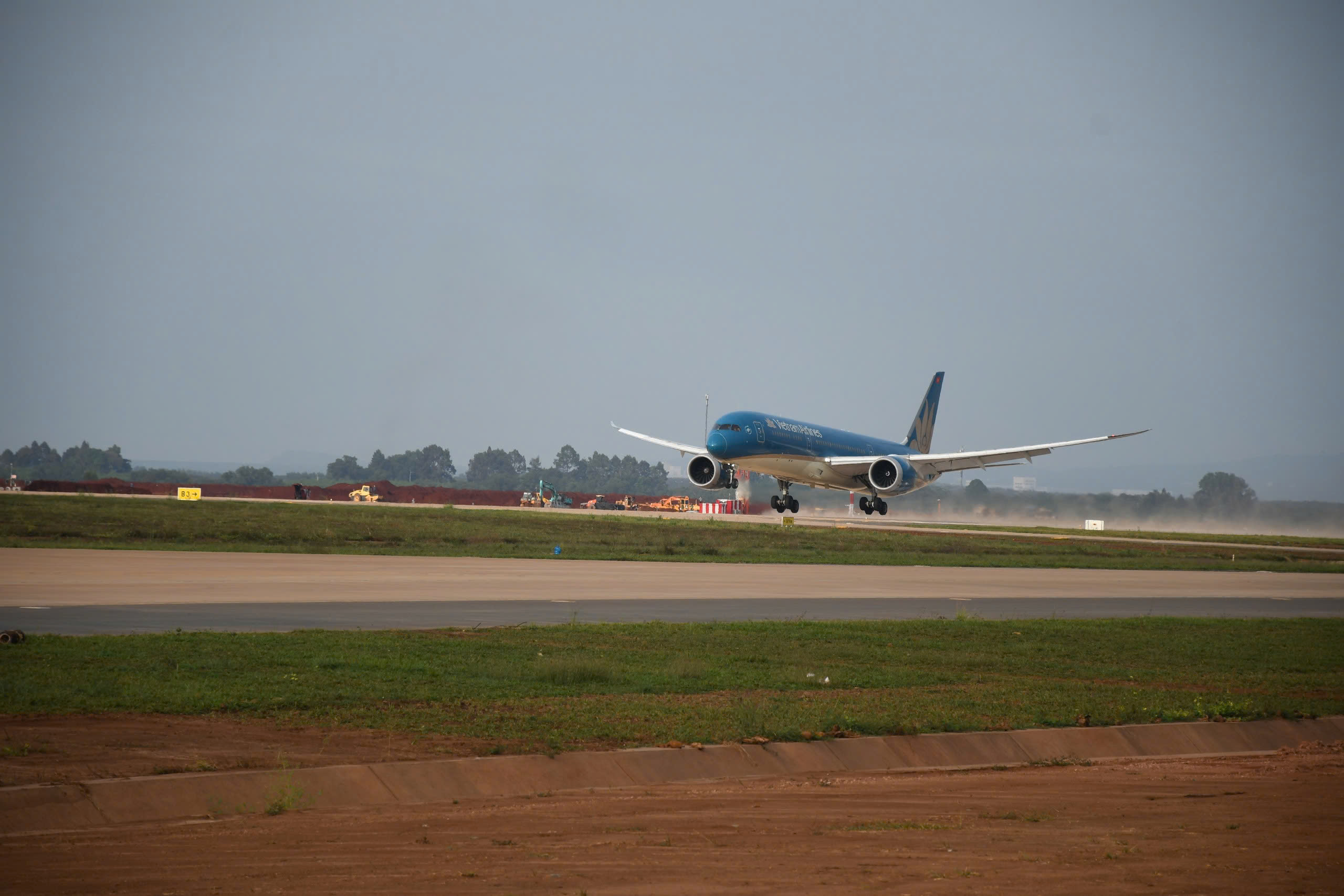 Bước đi chiến lược cho ngành hàng không 1 ĐỘT PHÁ HẠ TẦNG, KIẾN TẠO VỊ THẾ (*): Bước đi chiến lược cho ngành hàng không - Ảnh 1.