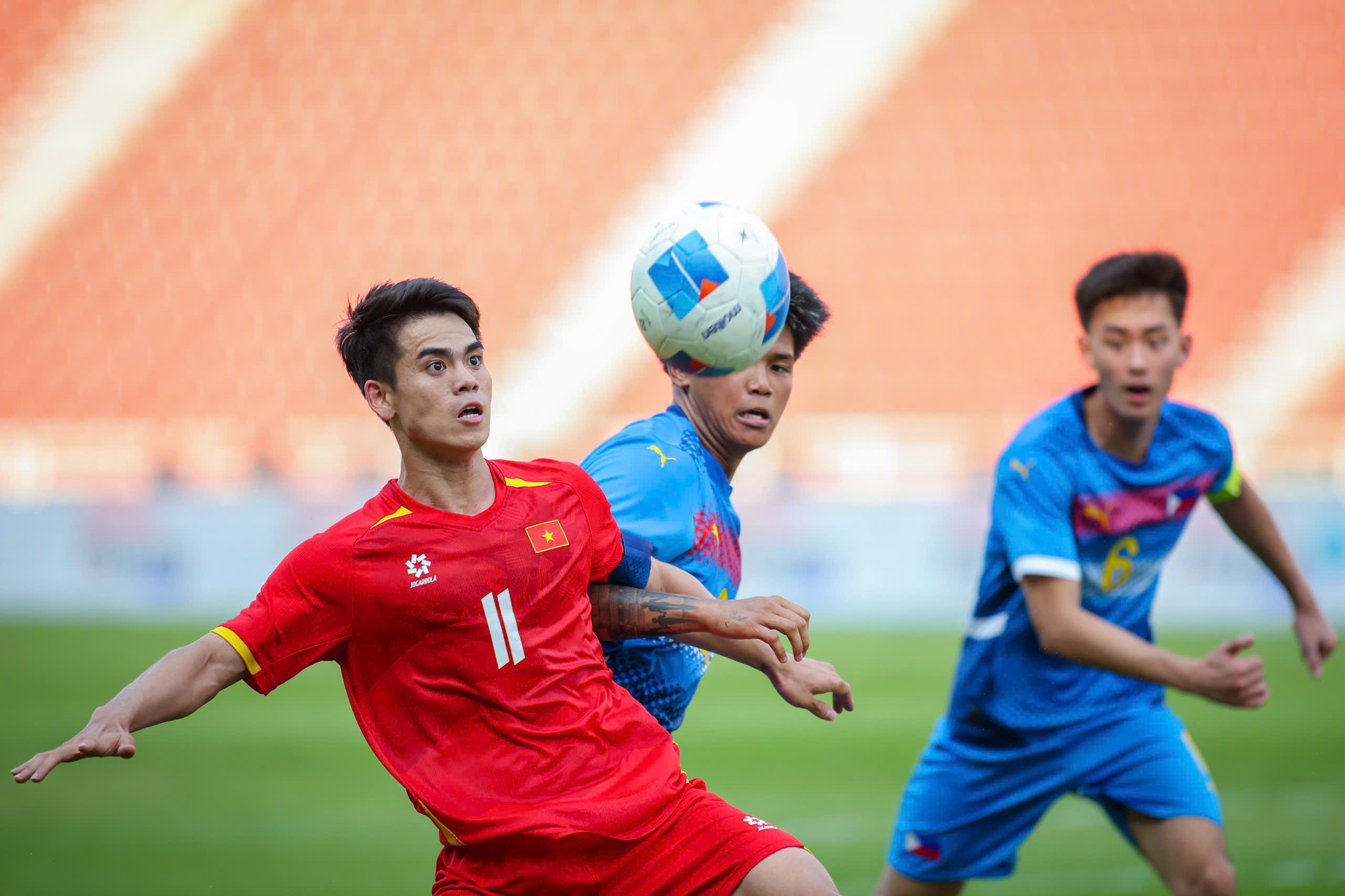 CĐV Thái Lan ‘săn sạch vé’, quyết tạo áp lực cho U.23 Việt Nam ở chung kết- Ảnh 1.