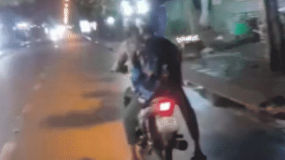 CSGT TP.HCM xác minh clip thanh niên 'bốc đầu' xe máy ở huyện Hóc Môn