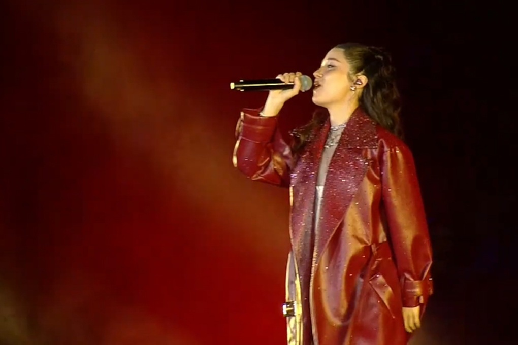 Ca sĩ bức xúc vụ hát nhép tại  lễ khai mạc SEA Games 33 - 1