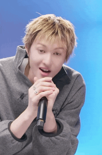 Cả triệu người phát cuồng nghe mỹ nam 1m9 hát nhạc BIGBANG, nghe đến tuổi bài hát mới sốc- Ảnh 1.