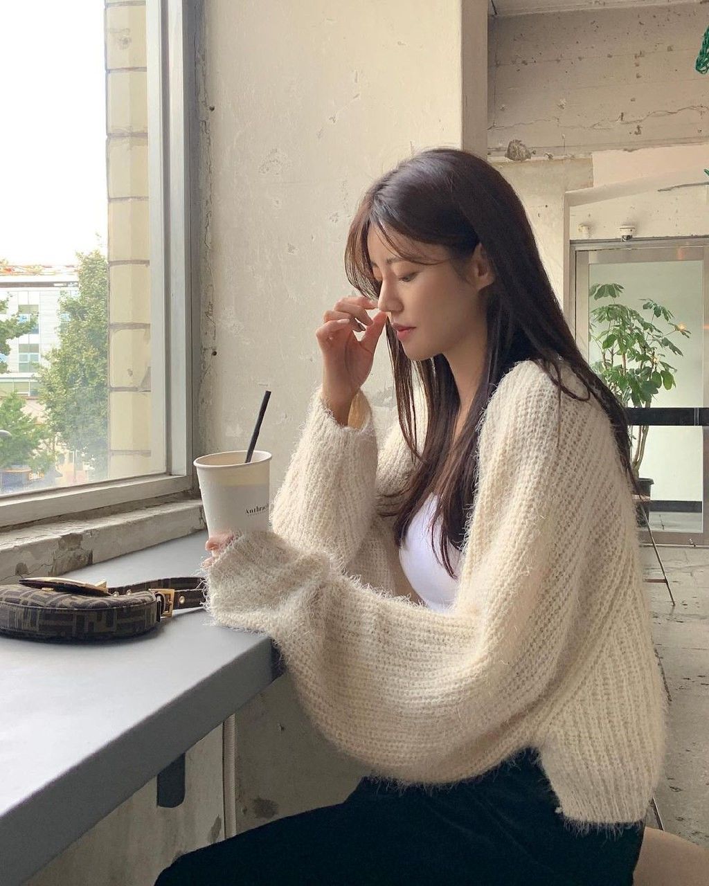 24 tuổi lương 20 triệu, cô gái có 17 chỉ vàng: Cách chia tiền không ai chê nổi!- Ảnh 2.