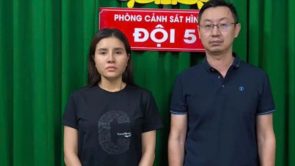 Cách cựu tiếp viên hàng không điều hành đường dây mại dâm ở TPHCM - 1