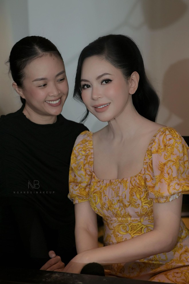 Cam thường zoom cận của phu nhân tỷ phú Thuỷ Tiên: Gọi mẹ vợ trẻ đẹp nhất Việt Nam quá xứng đáng!- Ảnh 4. Cam thường zoom cận của phu nhân tỷ phú Thuỷ Tiên: Gọi mẹ vợ trẻ đẹp nhất Việt Nam quá xứng đáng!- Ảnh 4.