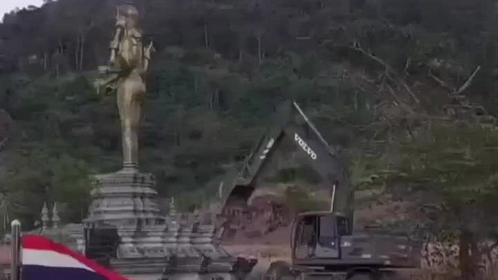 Campuchia cáo buộc Thái Lan phá bỏ tượng thần Hindu