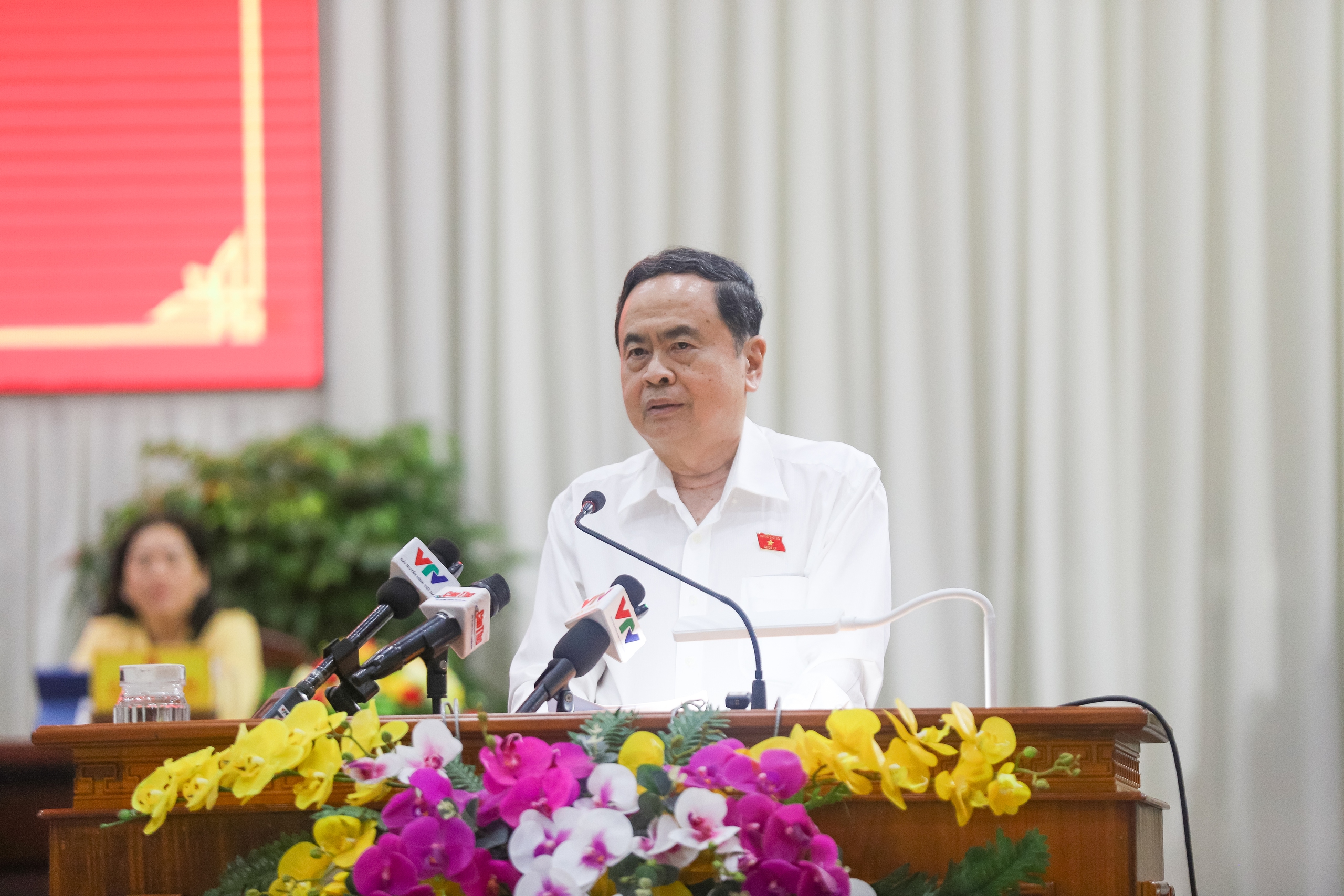 Cần Thơ biệt phái 700 cán bộ về xã phường để nâng cao hiệu quả công việc - Ảnh 1. Cần Thơ biệt phái 700 cán bộ về xã phường để nâng cao hiệu quả công việc - Ảnh 1.