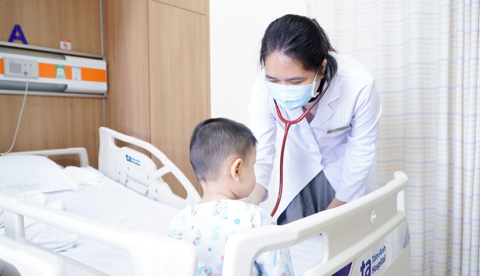 Cao điểm cúm cuối năm giữa ô nhiễm không khí: Nguy cơ biến chứng gia tăng - 3