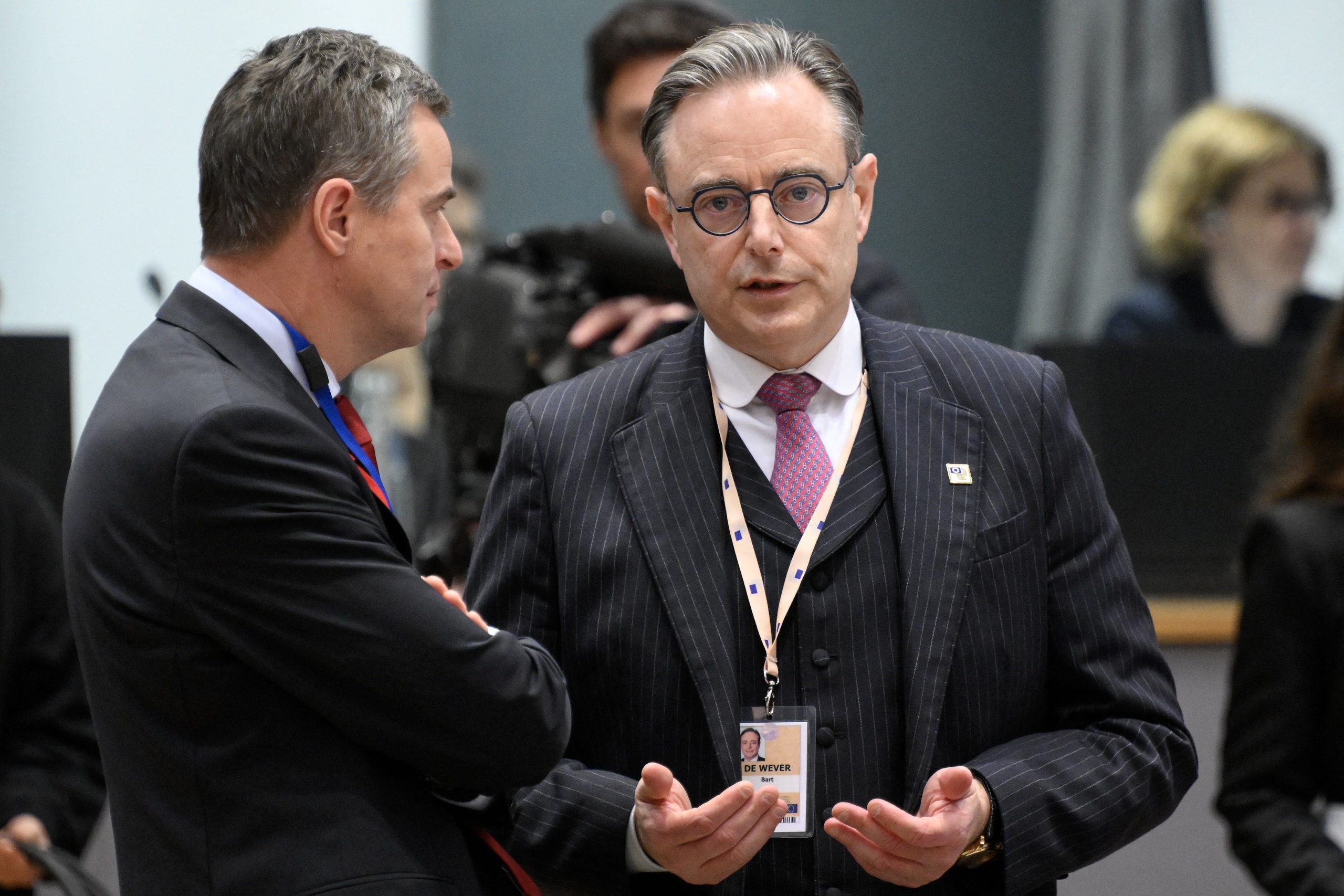 Châu Âu quyết tìm cách 'lấy tài sản Nga cho Ukraine mượn' - Ảnh 2. châu Âu - Ảnh 2.