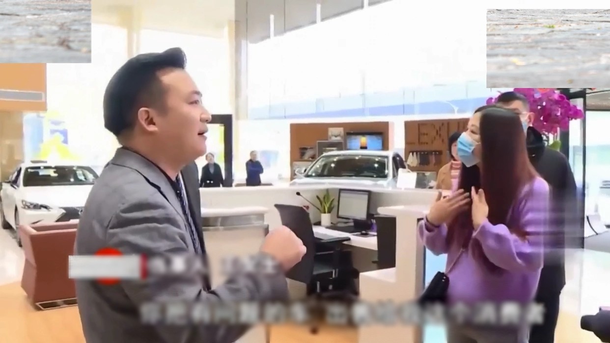 Chi 2 tỷ đồng mua Lexus, người phụ nữ đưa về nhà 1 ngày đã không khởi động được, showroom khẳng định: Lỗi là do cô- Ảnh 1.