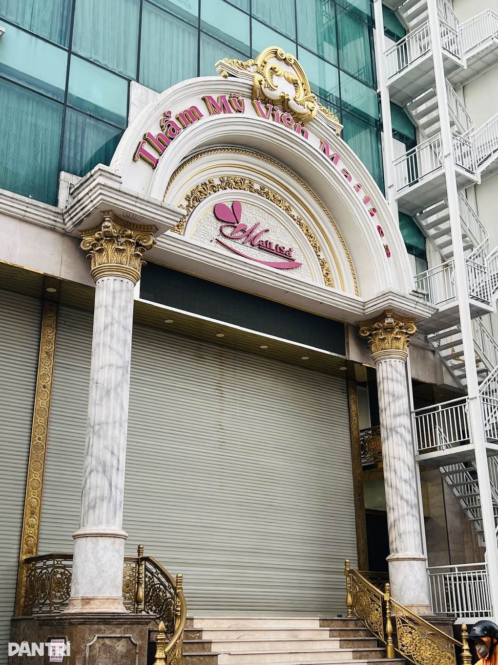 Chi bộn tiền làm đẹp, khách Mailisa ôm rổ mỹ phẩm “tim đập, chân run” - 1