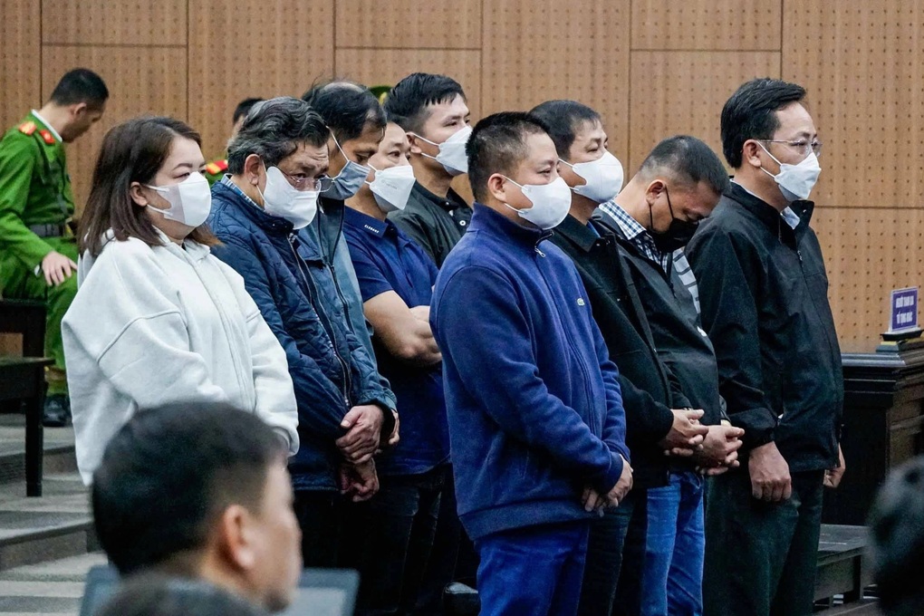 Chi tiết mức án đề nghị với 28 bị cáo đường dây chạy án - 2