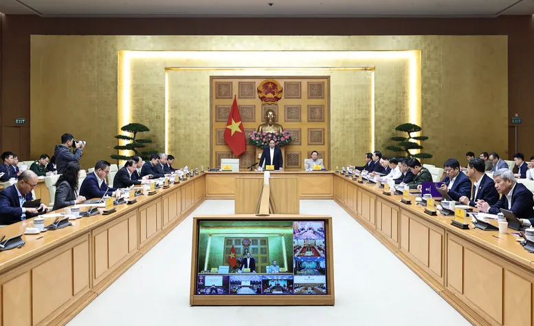 Thủ tướng Chính phủ Phạm Minh Chính chủ trì cuộc họp về tình hình thực hiện "Chiến dịch Quang Trung". Ảnh: Chinhphu.vn Thủ tướng chiến dịch Quang Trung.png