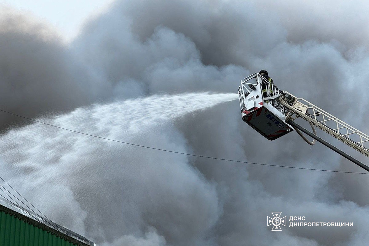 Chiến sự Ukraine ngày 1.382: Nga 2 Chiến sự Ukraine ngày 1.382: Nga - Ukraine 'ăn miếng trả miếng' vào hạ tầng năng lượng - Ảnh 3.