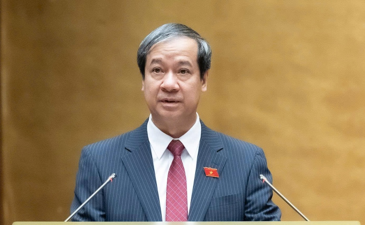 Chính phủ phản hồi đề xuất giải thích phó giáo sư là chức danh kế cận giáo sư 1 phó giáo sư - Ảnh 1.