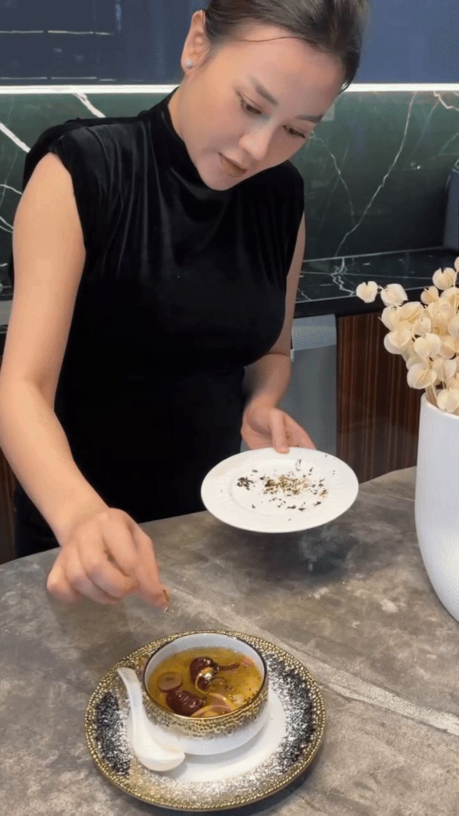 Chưa ai qua được Phương Oanh khoản này?- Ảnh 7.