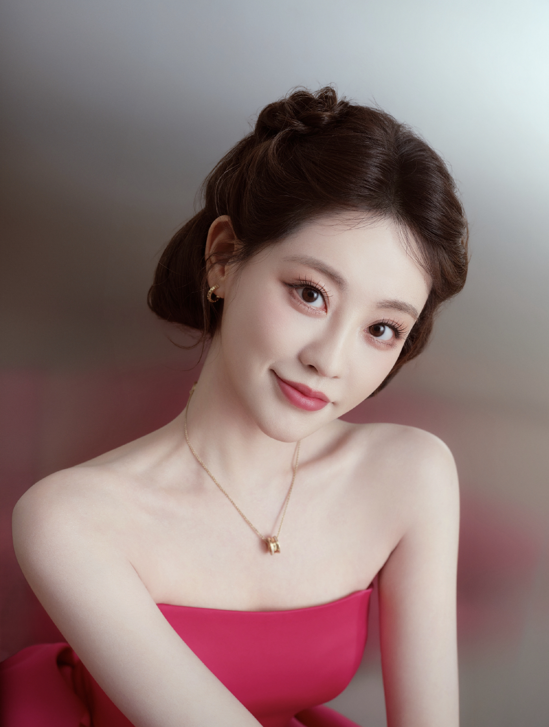 Chúc Tự Đan và những lùm xùm trong hậu trường Hoa ngữ: Từ ngôi sao đến kẻ thù - Ảnh 1.