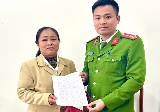 Chuyển khoản thành công 133 triệu đồng vào STK 0389608388, 2 ngày sau, người phụ nữ mới vội vàng lên công an xã trình báo- Ảnh 1.