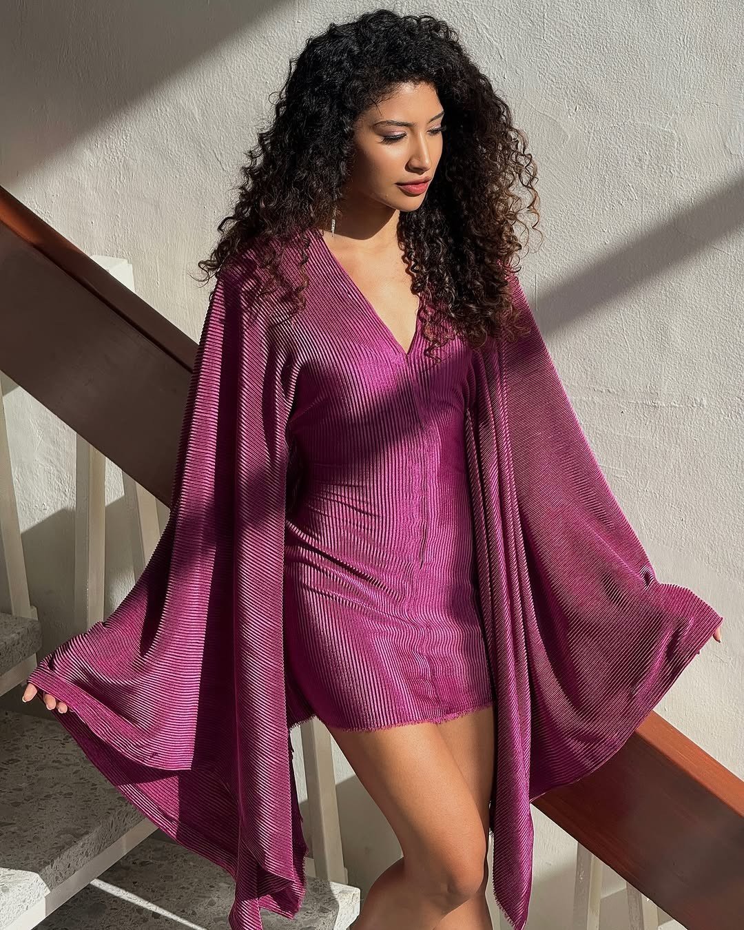 Tân Hoa hậu Mexico đến từ Morelos, một trong những tiểu bang nhỏ nhất Mexico, nhưng giàu văn hóa, thiên nhiên và lịch sử. Nằm ngay phía nam Thành phố Mexico, Morelos được mệnh danh là vùng đất của mùa xuân vĩnh cửu nhờ khí hậu ấm áp, dễ chịu quanh năm.