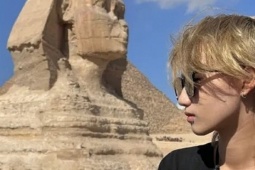 Nữ sinh 16 tuổi du lịch một mình ba châu lục với 41 triệu đồng