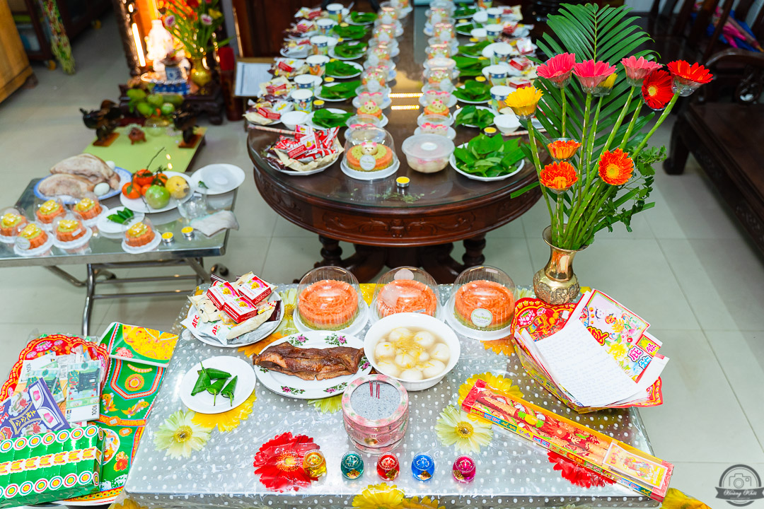 Con dâu đang ở ngoại nhắn tin xin phép mẹ chồng về nội làm đầy tháng cho con nhưng bị 