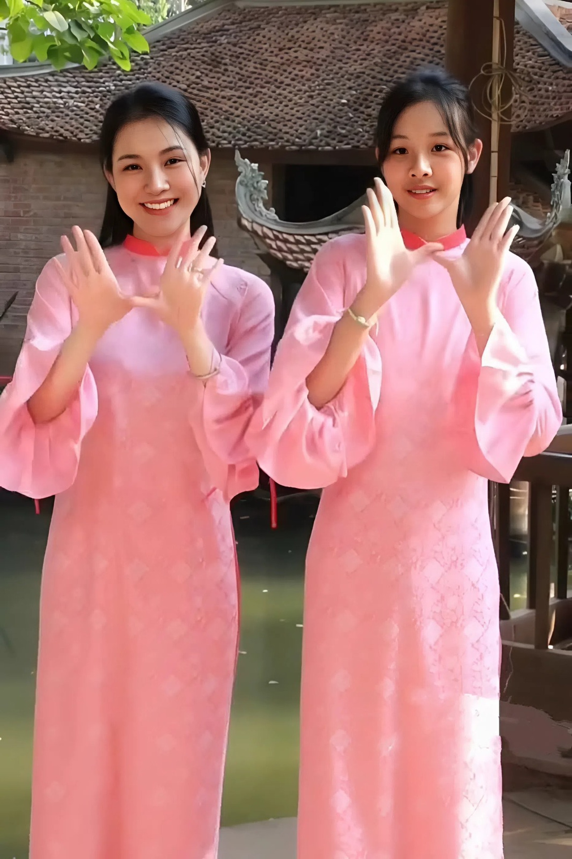 Con gái Hoa hậu Thùy Lâm: 12 tuổi cao 1,72m, bản sao nhan sắc của mẹ - 6