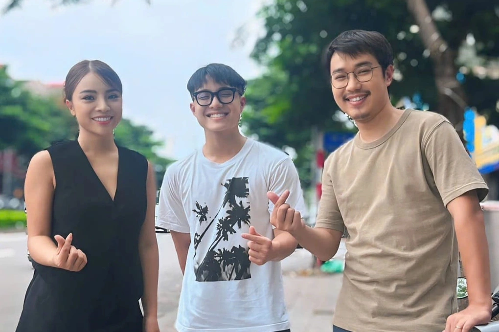 Con sao Việt nổi tiếng ở trường đại học: Quý tử của NSND Xuân Bắc đỗ Học viện Ngoại giao, con trai Thảo Vân thành nam chính 8 Con trai của NSND Công Lý thử sức với diễn xuất.