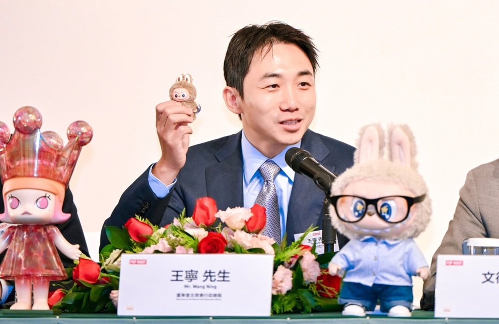 Cơn sốt Labubu qua đỉnh, tỷ phú Trung Quốc mất hơn 11 tỷ USD trong 4 tháng - 1