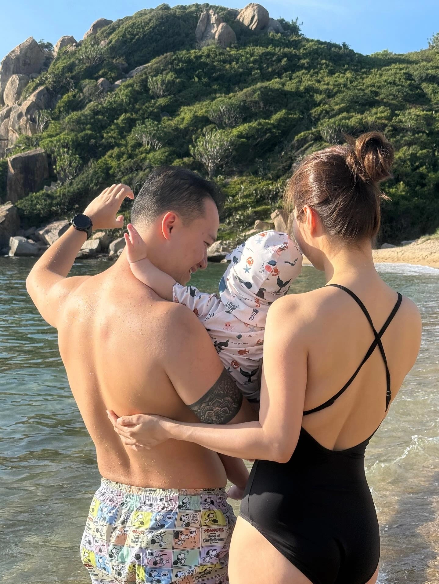 Vợ chồng Diễm My 9X công khai có con đầu lòng vào đầu năm 2025.