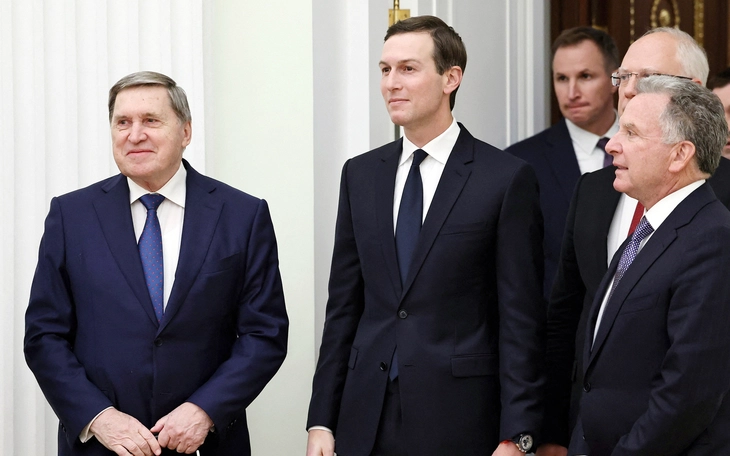 Con trai ông Trump bóng gió khả năng Mỹ “bỏ rơi” Ukraine - Ảnh 2.