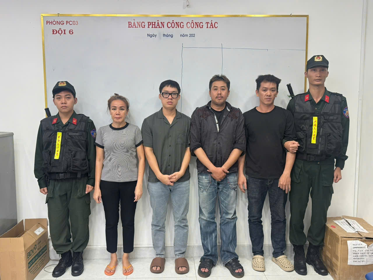 Công an TP.HCM khởi tố 4 bị can trong đường dây gas giả quy mô lớn- Ảnh 1.
