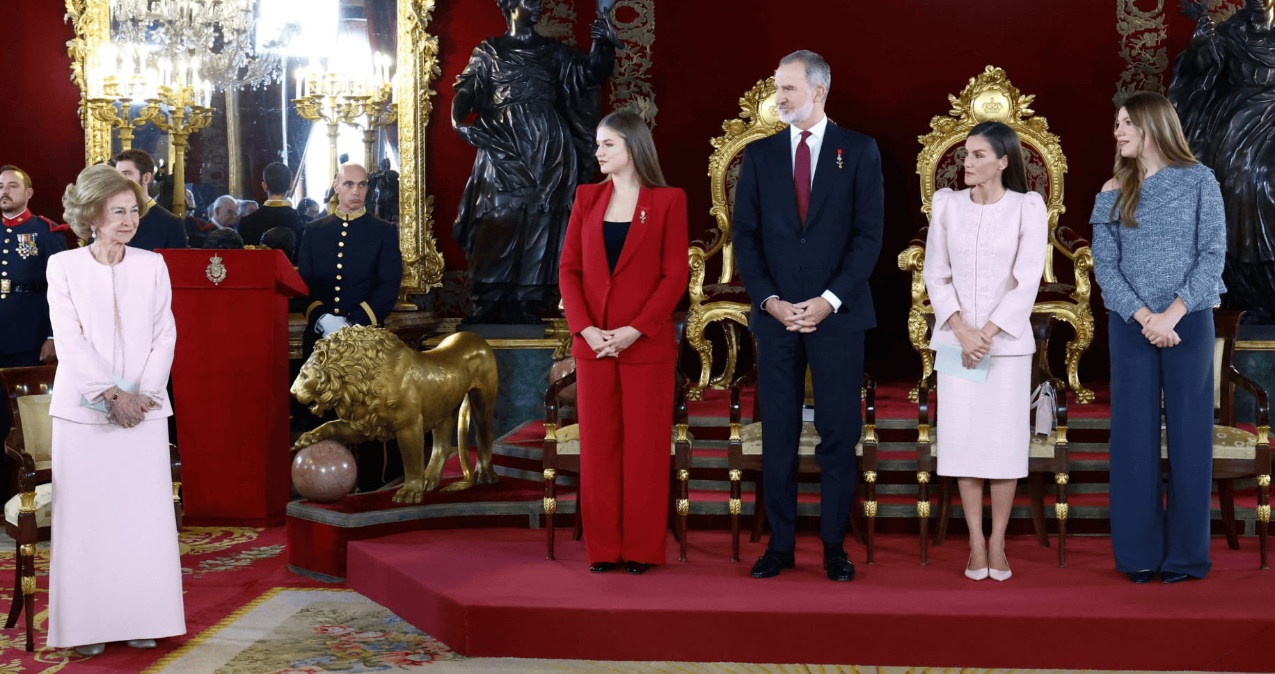 Khung hình quyền lực Hoàng gia Tây Ban Nha với Công chúa Leonor và Vương hậu Sofía - Ảnh 1.