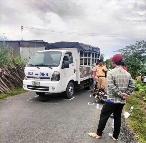 Vụ nữ sinh tử vong ở Vĩnh Long: Công lý hay lỗ hổng pháp luật?- Ảnh 3. Vụ nữ sinh tử vong ở Vĩnh Long: Công lý hay lỗ hổng pháp luật?- Ảnh 3.