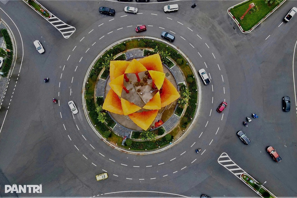 Công trình Tháp Hoa Đăng 12 tỷ đồng gây xôn xao, chủ đầu tư lên tiếng - 1