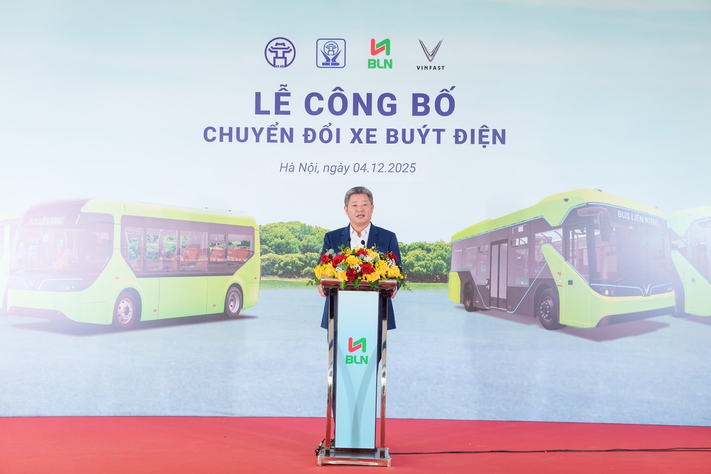 Công ty Liên Ninh chuyển đổi 100% sang xe buýt điện VinFast - 1