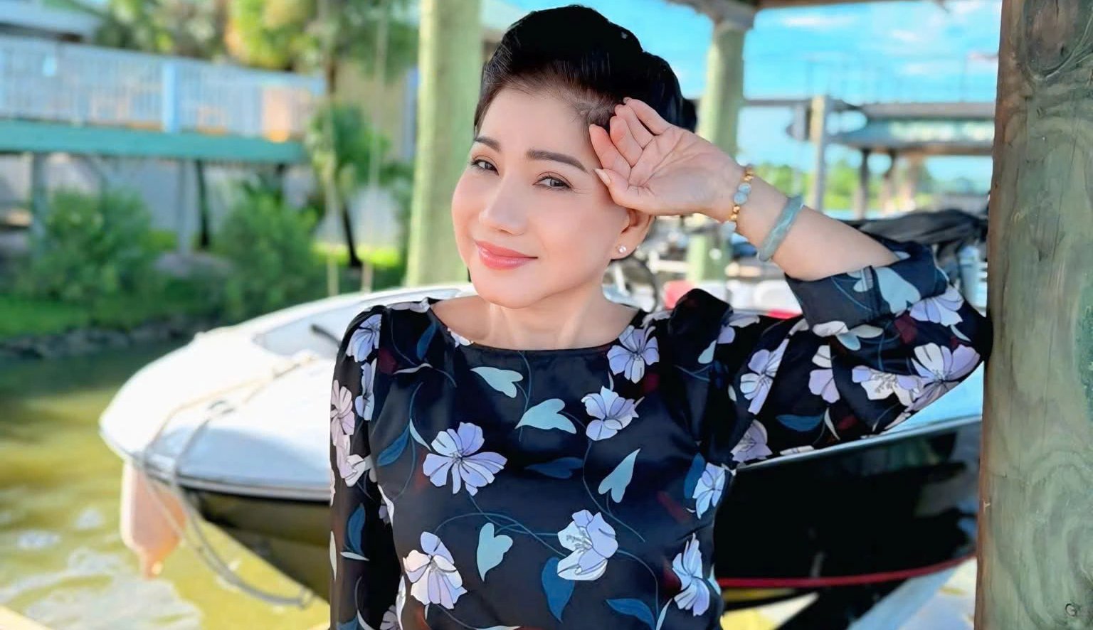 Cuộc sống của NSND Phượng Loan ở tuổi 59 - Ảnh 1.