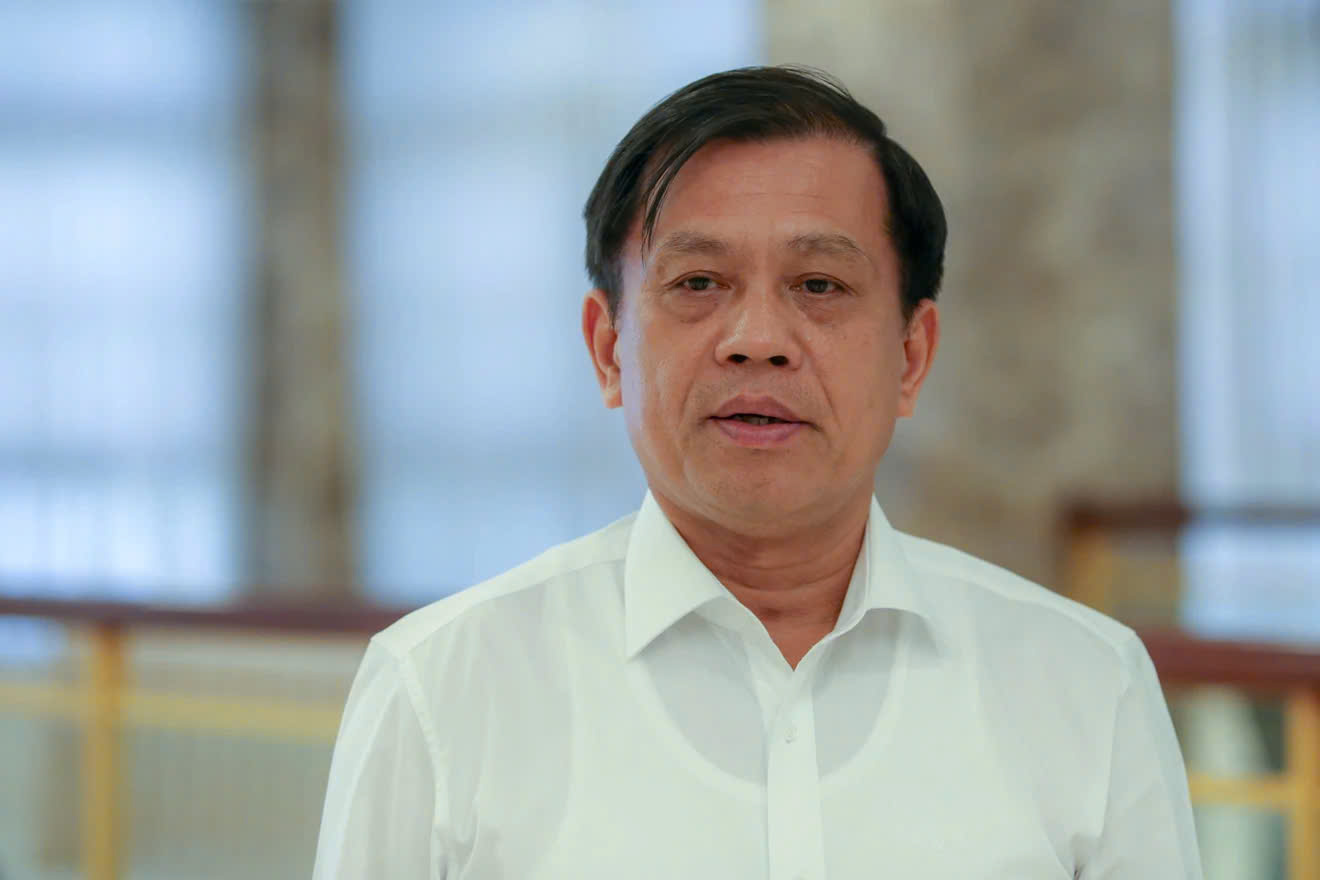 Nguyễn Bá Hoan - Ảnh 1.