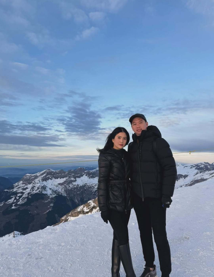 Cuu so 1 cau long the gioi hanh phuc ben