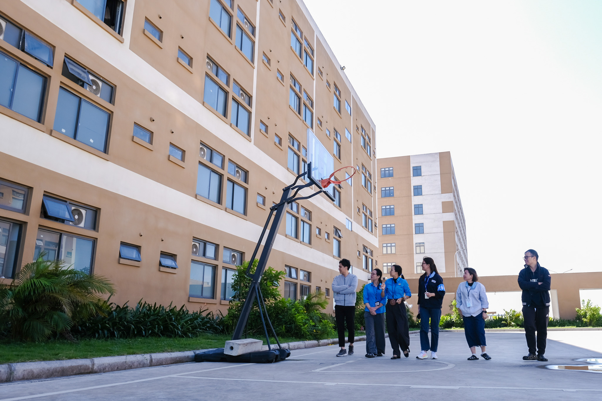 'Đại bàng' FDI làm tổ: Xây nhà ở triệu đô, cùng Công đoàn lo Tết cho công nhân - Ảnh 1. 'Đại bàng' FDI làm tổ: Xây nhà ở chục triệu USD, cùng Công đoàn chăm lo công nhân - Ảnh 1.